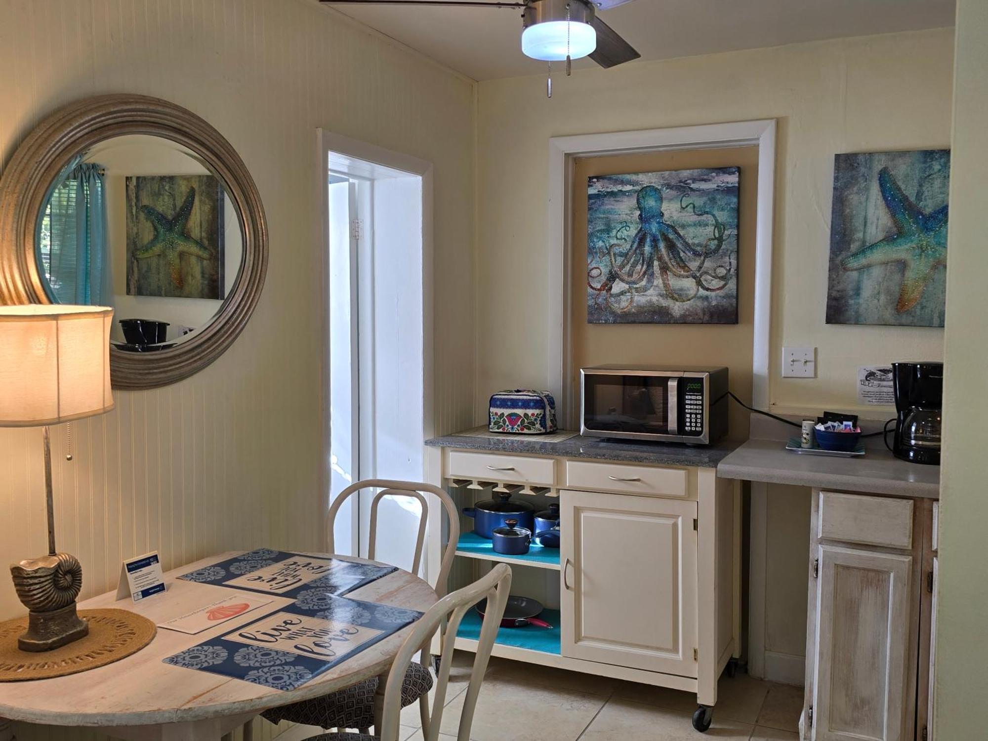 Oceanfront Sea Scape Motel 因迪兰提克 外观 照片